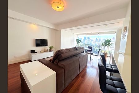Apartamento à venda com 236m², 3 quartos e 3 vagas Apartamento à venda com 236m², 3 quartos e 3 vagasSala