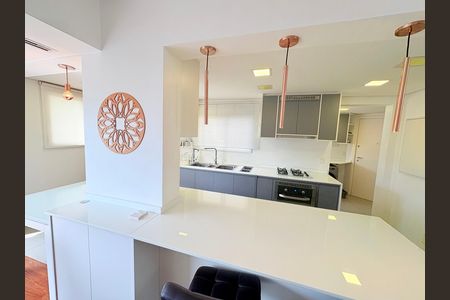 Apartamento à venda com 236m², 3 quartos e 3 vagas Apartamento à venda com 236m², 3 quartos e 3 vagasCozinha