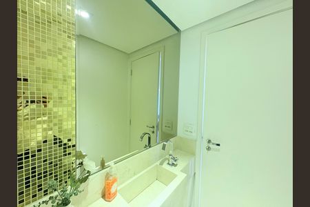 Apartamento à venda com 236m², 3 quartos e 3 vagas Apartamento à venda com 236m², 3 quartos e 3 vagasBanheiro 3