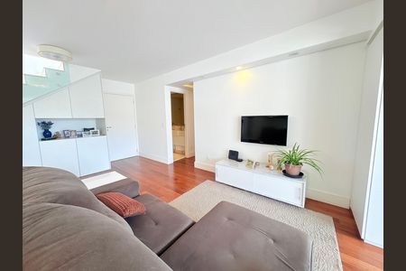 Apartamento à venda com 236m², 3 quartos e 3 vagas Apartamento à venda com 236m², 3 quartos e 3 vagasSala