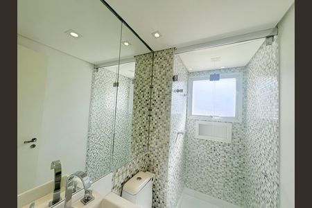 Apartamento à venda com 236m², 3 quartos e 3 vagas Apartamento à venda com 236m², 3 quartos e 3 vagasBanheiro 3
