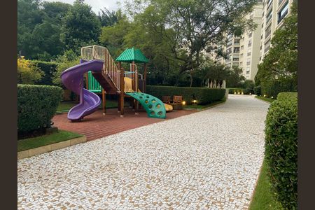 Apartamento à venda com 236m², 3 quartos e 3 vagas