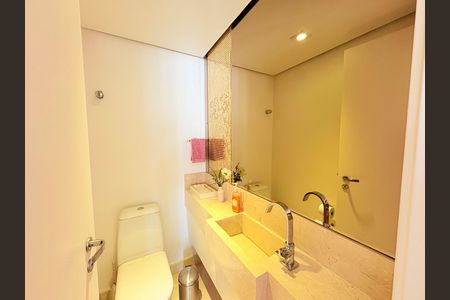 Apartamento à venda com 236m², 3 quartos e 3 vagas Apartamento à venda com 236m², 3 quartos e 3 vagasLavabo