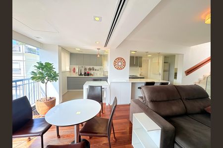 Apartamento à venda com 236m², 3 quartos e 3 vagas Apartamento à venda com 236m², 3 quartos e 3 vagasSala