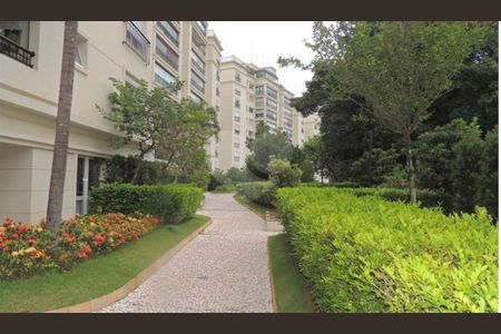 Apartamento à venda com 236m², 3 quartos e 3 vagas