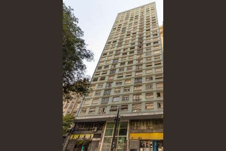 Studio para alugar com 40m², 1 quarto e sem vaga Studio para alugar com 40m², 1 quarto e sem vagaFachada