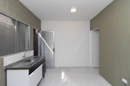 Sala/Cozinha de apartamento para alugar com 1 quarto, 45m² em Vila Medeiros, São Paulo