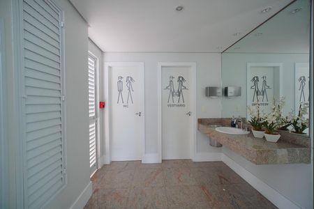 Apartamento para alugar com 300m², 2 quartos e 1 vagaBanheiros