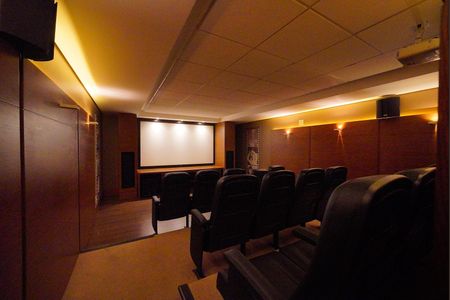 Apartamento para alugar com 300m², 2 quartos e 1 vagaCinema