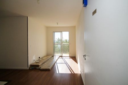 Entrada de apartamento para alugar com 2 quartos, 49m² em Lajeado, Cotia