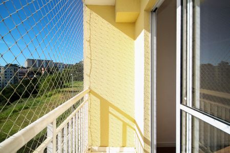 Varanda Sala de apartamento para alugar com 2 quartos, 49m² em Lajeado, Cotia