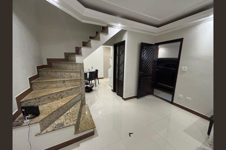 Sala de casa para alugar com 4 quartos, 250m² em Jardim Popular, São Paulo