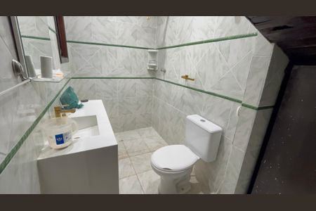 Casa para alugar com 150m², 5 quartos e 1 vaga Casa para alugar com 150m², 5 quartos e 1 vagaBanheiro 3