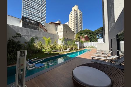 Studio para alugar com 24m², 1 quarto e sem vaga Studio para alugar com 24m², 1 quarto e sem vagaPiscina