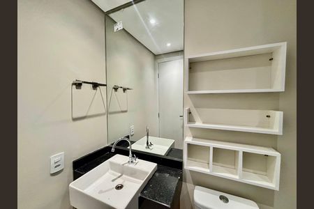 Studio para alugar com 24m², 1 quarto e sem vaga Studio para alugar com 24m², 1 quarto e sem vagaStudio Banheiro