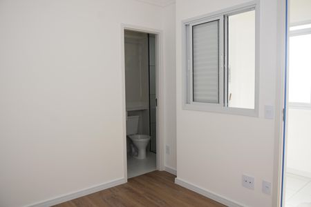 Apartamento para alugar com 138m², 3 quartos e 2 vagasQuarto de Serviço