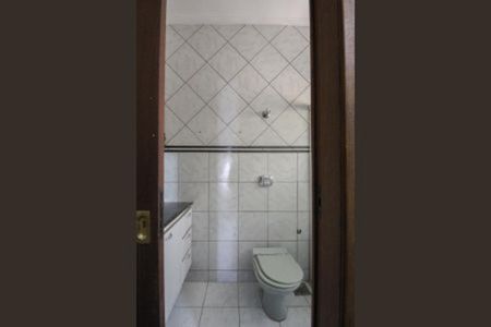 Casa à venda com 180m², 2 quartos e 2 vagas