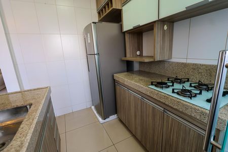 Apartamento para alugar com 64m², 2 quartos e 2 vagasCozinha