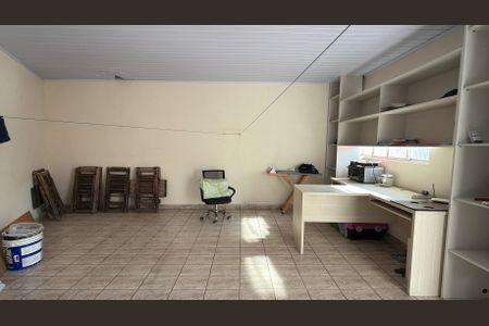 Casa para alugar com 160m², 3 quartos e 2 vagas