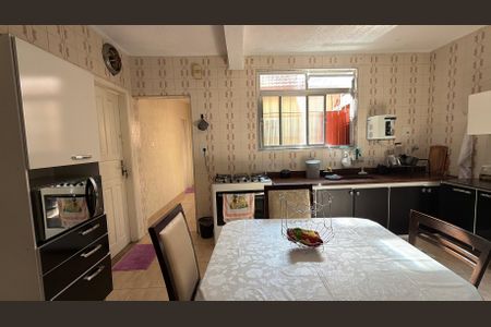 Casa para alugar com 160m², 3 quartos e 2 vagas