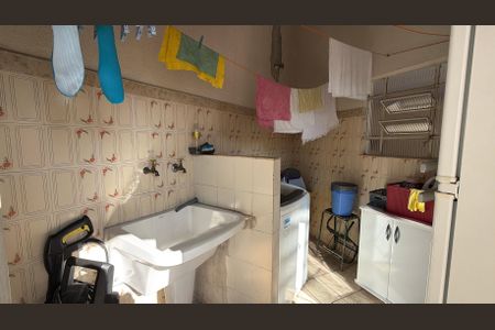 Casa para alugar com 160m², 3 quartos e 2 vagas