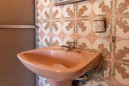 Apartamento à venda com 80m², 3 quartos e sem vaga Apartamento à venda com 80m², 3 quartos e sem vagaBanheiro