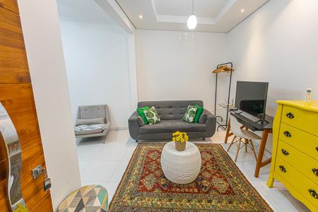Studio para alugar com 40m², 1 quarto e sem vagasala / quarto