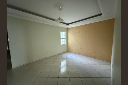 Sala de casa para alugar com 3 quartos, 200m² em Cidade Jardim, Uberlândia