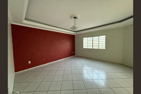 Sala de casa para alugar com 3 quartos, 200m² em Cidade Jardim, Uberlândia