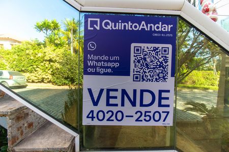 Casa de condomínio à venda com 582m², 4 quartos e 5 vagas