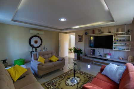 Casa de Condomínio à venda com 4 quartos, 582m² em Santo Antônio, Niterói
