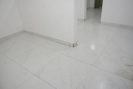 Sala de casa para alugar com 2 quartos, 60m² em Jardim São Bento Novo, Embu das Artes