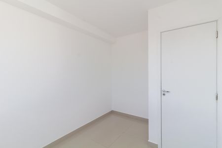 Quarto 1 de apartamento para alugar com 2 quartos, 38m² em Vila Campanela, São Paulo