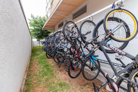 Apartamento à venda com 38m², 2 quartos e sem vagaÁrea comum