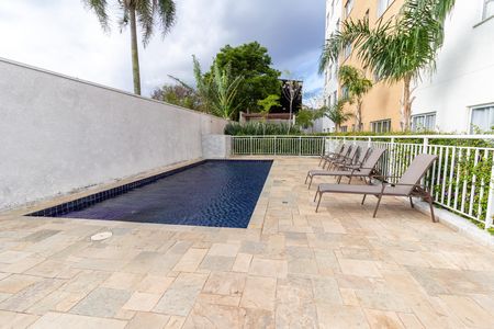Apartamento à venda com 38m², 2 quartos e sem vagaÁrea comum - Piscina