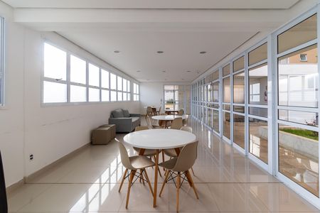 Apartamento à venda com 38m², 2 quartos e sem vagaÁrea comum - Salão de festas