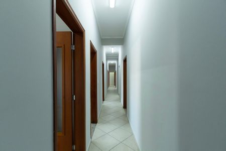 Casa para alugar com 233m², 7 quartos e 3 vagas