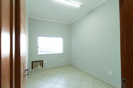 Casa para alugar com 233m², 7 quartos e 3 vagas