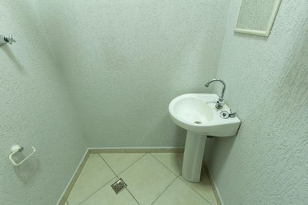 Casa para alugar com 233m², 7 quartos e 3 vagas