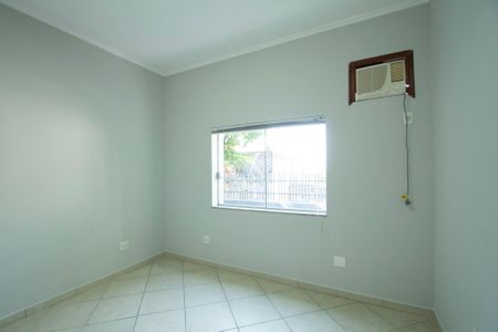 Casa para alugar com 233m², 7 quartos e 3 vagas