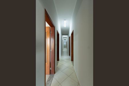 Casa para alugar com 233m², 7 quartos e 3 vagas