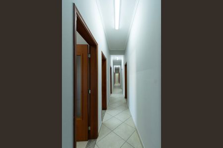 Casa para alugar com 233m², 7 quartos e 3 vagas