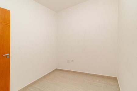 Apartamento à venda com 41m², 2 quartos e sem vaga Apartamento à venda com 41m², 2 quartos e sem vagaQuarto
