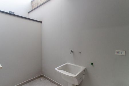 Apartamento à venda com 39m², 2 quartos e sem vaga Apartamento à venda com 39m², 2 quartos e sem vagaÁrea de Serviço
