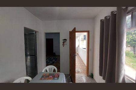 Casa para alugar com 55m², 1 quarto e sem vaga Casa para alugar com 55m², 1 quarto e sem vagaCozinha