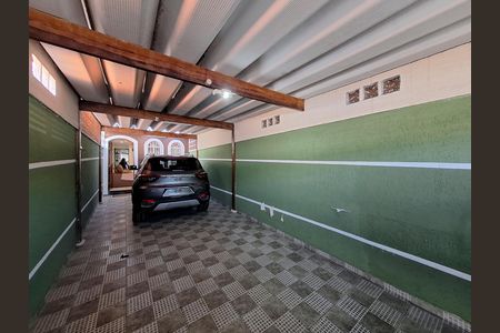 Garagem de casa à venda com 2 quartos, 100m² em Jardim Santa Cruz, São Paulo