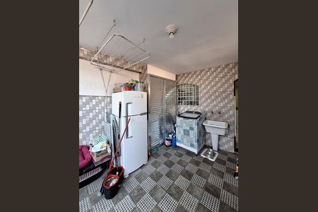 Quintal de casa à venda com 2 quartos, 100m² em Jardim Santa Cruz, São Paulo