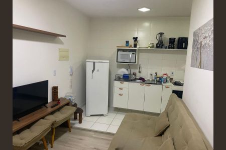 Apartamento à venda com 34m², 2 quartos e 1 vaga Apartamento à venda com 34m², 2 quartos e 1 vagaSala
