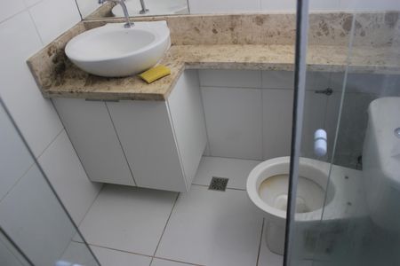 Apartamento para alugar com 53m², 2 quartos e sem vagaBanheiro