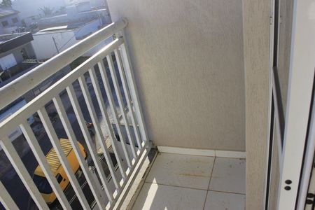 Apartamento para alugar com 53m², 2 quartos e sem vagaVaranda